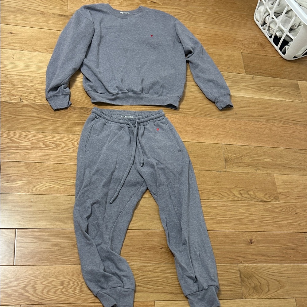 Sweat suit